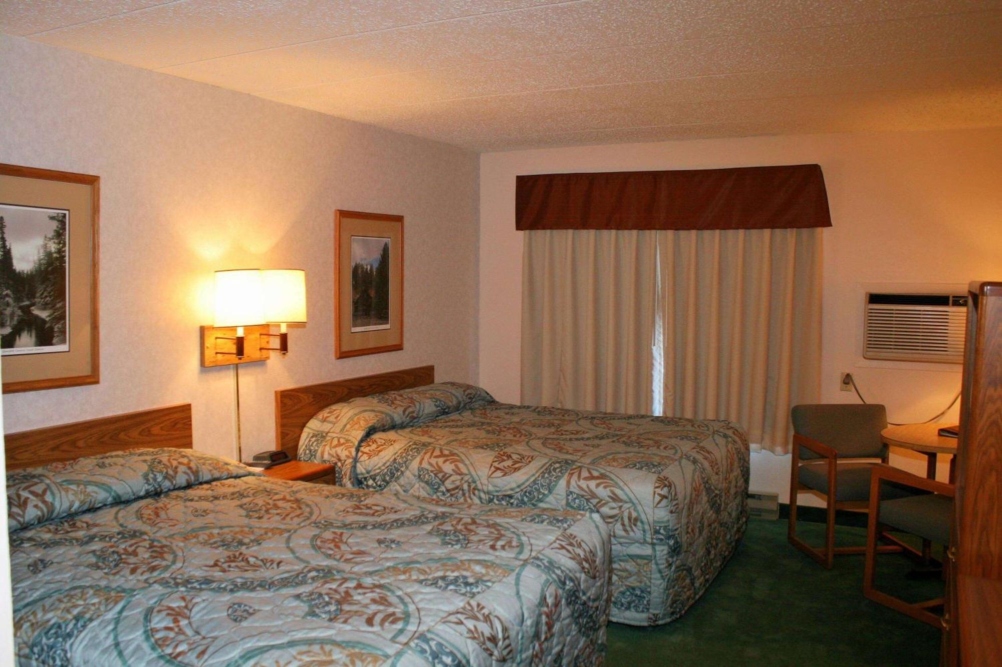 Super 8 By Wyndham Rapid City Exterior photo
